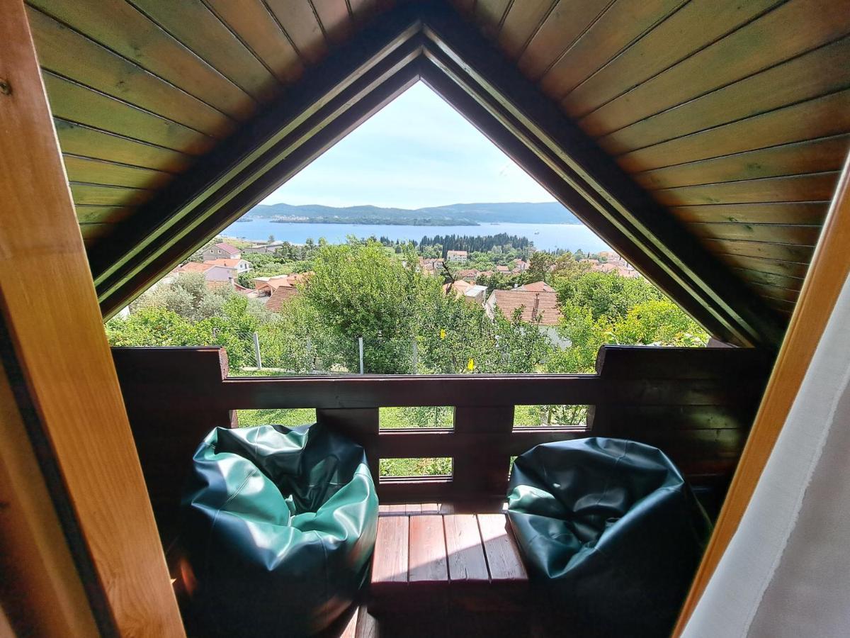 Villa Timber House Tivat Exterior foto